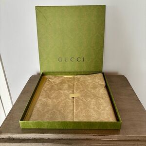 Gucci Green Gift Box